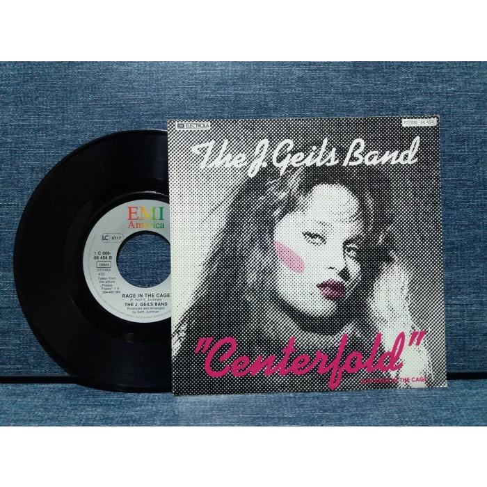 J.GEILS BAND CENTERFOLD
