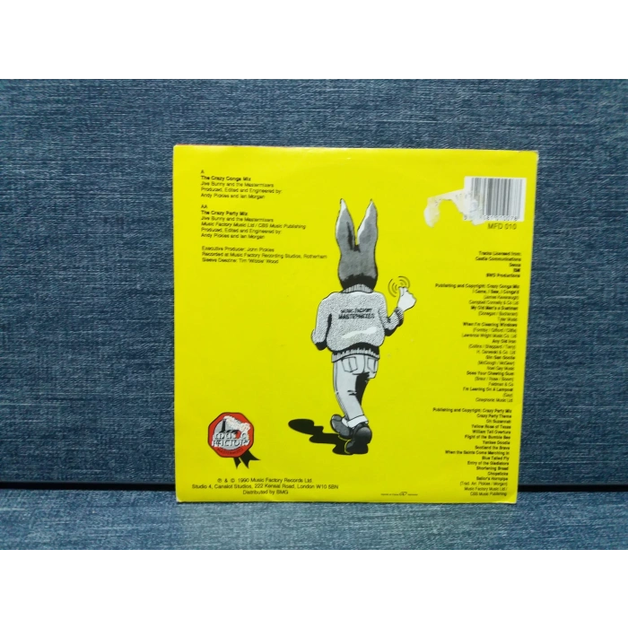 JIVE BUNNY THE CRAZY PARTY MIXES