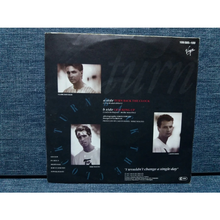 JOHNNY HATES JAZZ TURN BACK