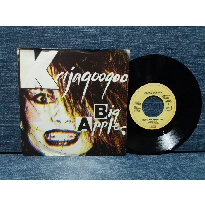 KAJAGOOGOO BIG APPLE