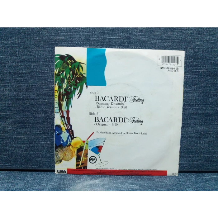 KATE YANI BACARDI FEELING