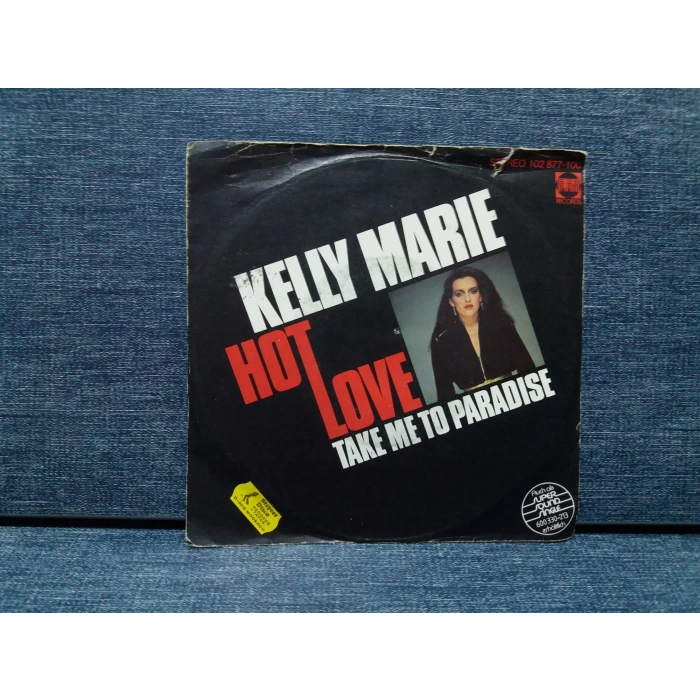 KELLY MARIE HOT LOVE TAKE ME