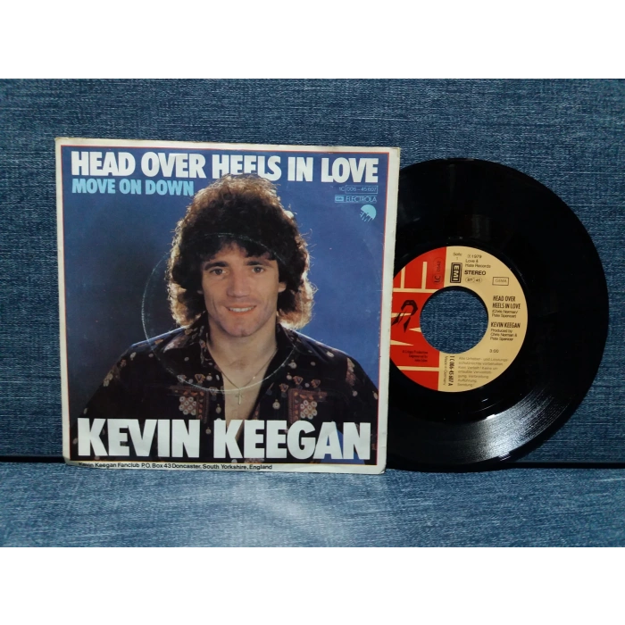 KEVIN KEEGAN MOVE ON DOWN HEAD OVER