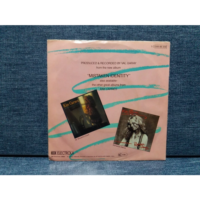 KIM CARNES BETTE DAVIS EYES MISTAKEN