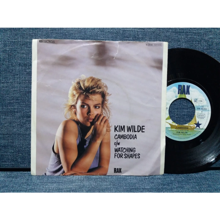 KIM WILDE CAMBODIA WATCHING