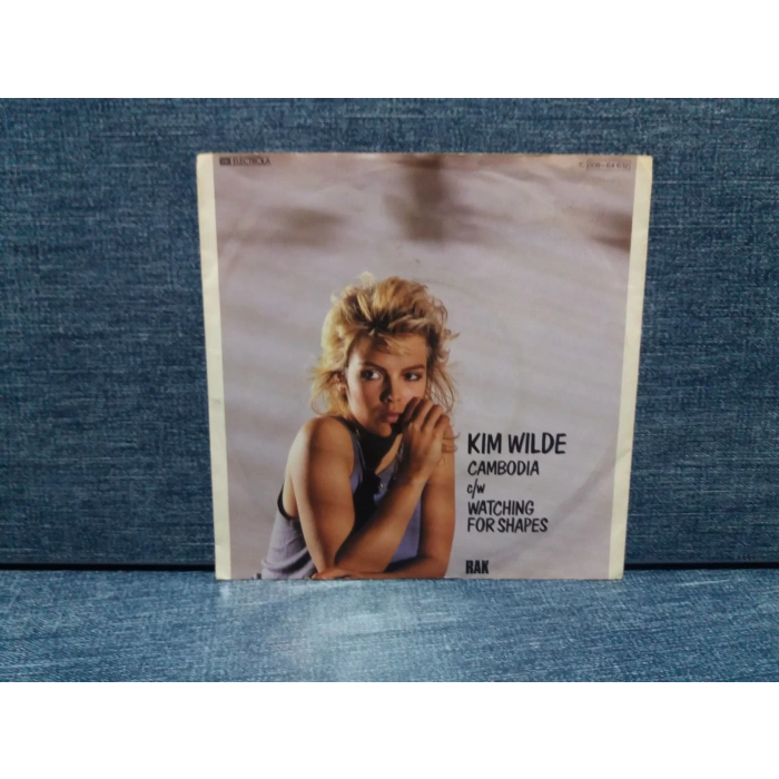 KIM WILDE CAMBODIA WATCHING