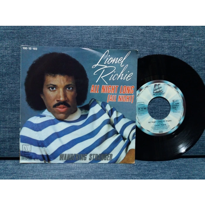 LIONEL RICHIE ALL NIGHT LONG - STRANGER
