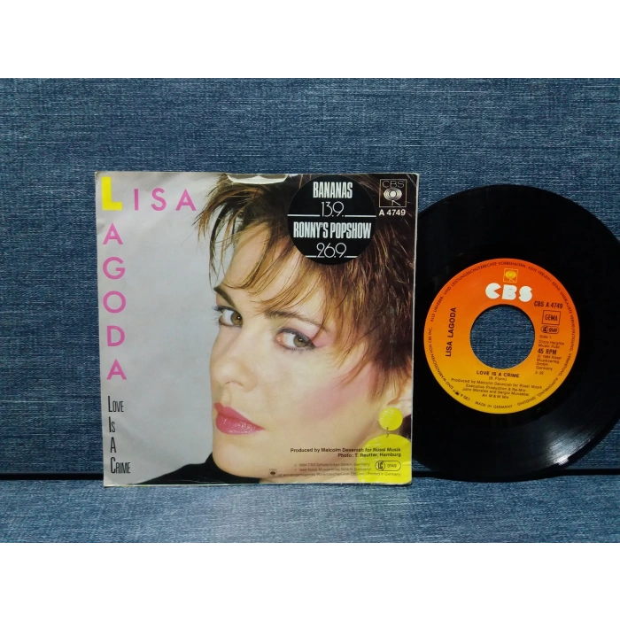 LISA LAGODA LOVE IS A CRIME