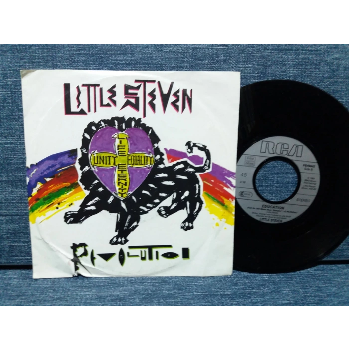 LITTLE STEVEN REVOLUTION