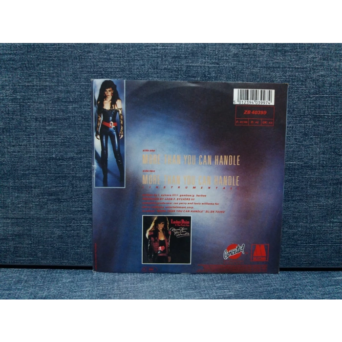 LUSHUS DAIM PRETTY VAIN