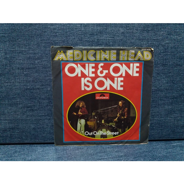 MEDICINE HEAD ONE IS ONE