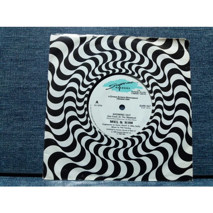 MEL & KIM SYSTEM - SHOWING OUT