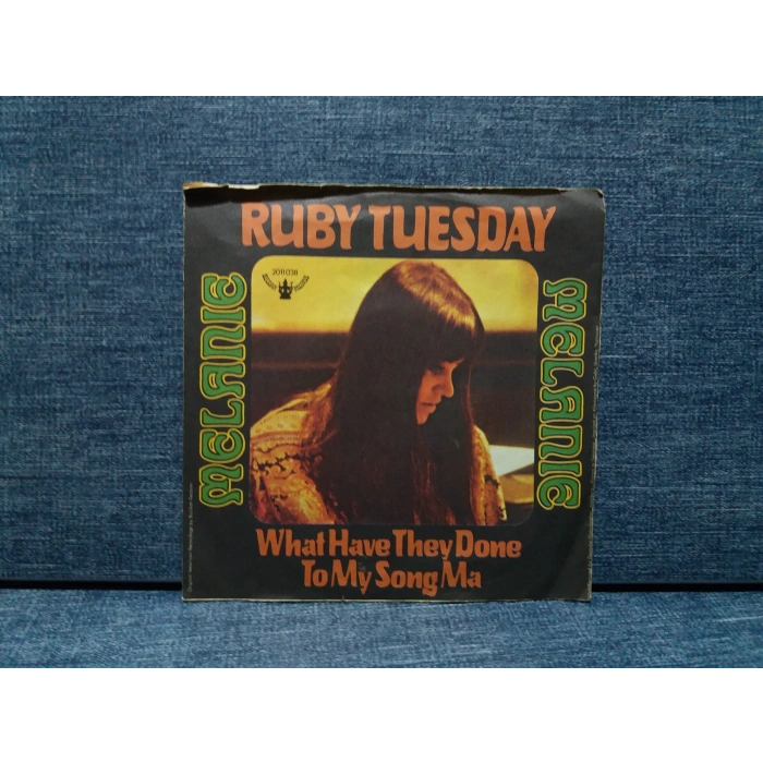 MELANIE RUBY TUESDAY