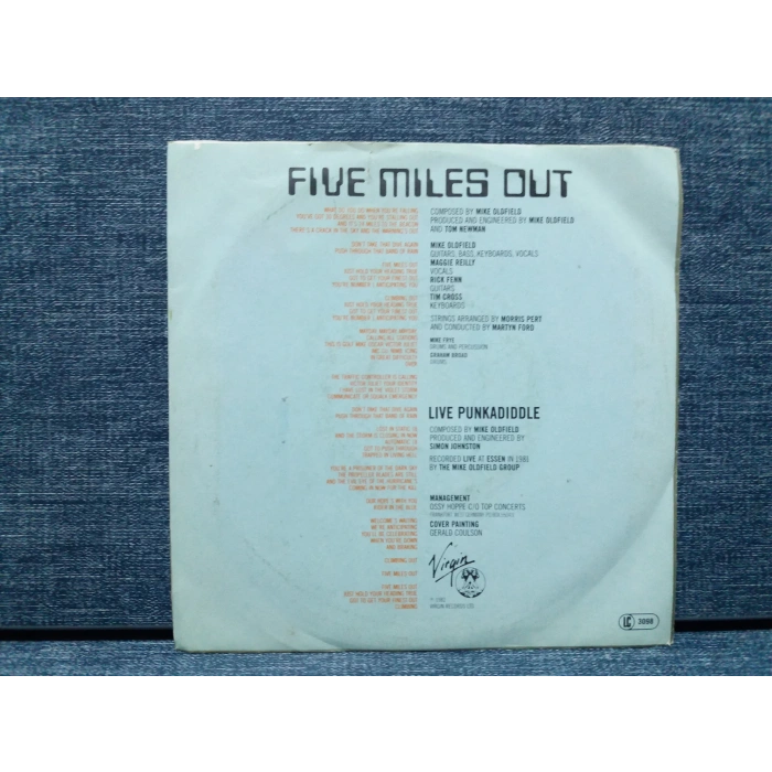 MIKE OLDFIELD FIVE MILES OUT