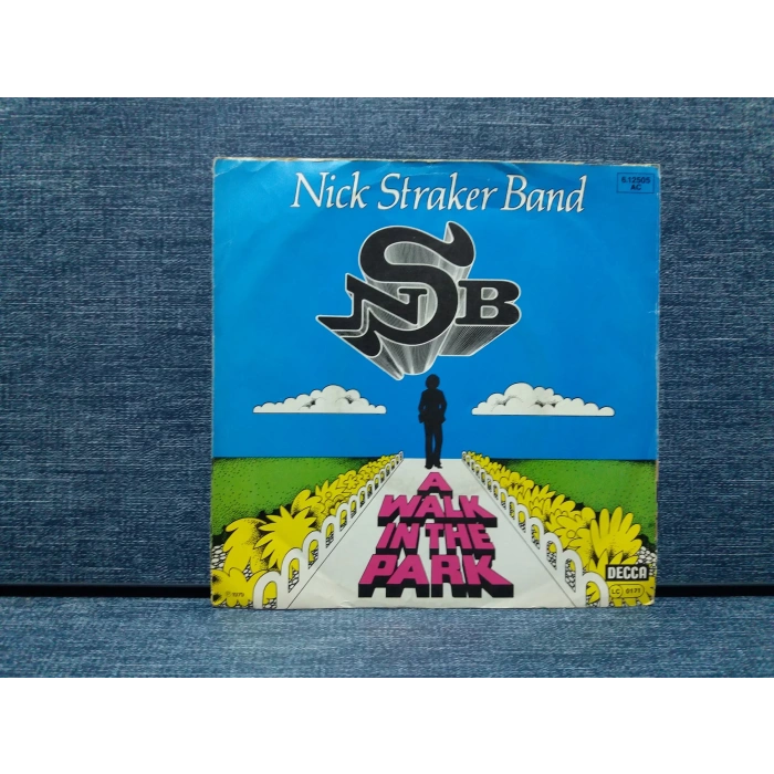 NICK STRAKER BAND A WALK IN THE PARKA