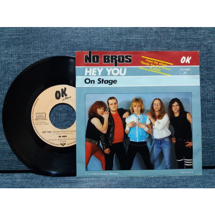 NO BROS HEY YOU ON STAGE