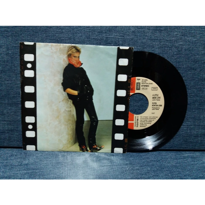 OLIVIA NEWTON JOHN A LITTLE MORE LOVE