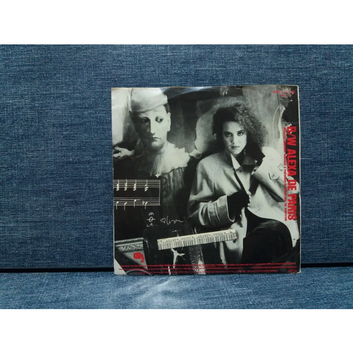 PRINCE MOUNTAINS - ALEXA DE PARIS