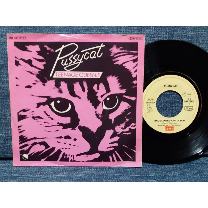 PUSSYCAT TEENAGE QUEENIE