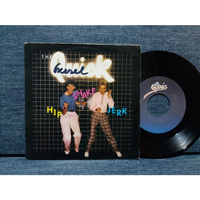 QUICK  HIP SHAKE JERK