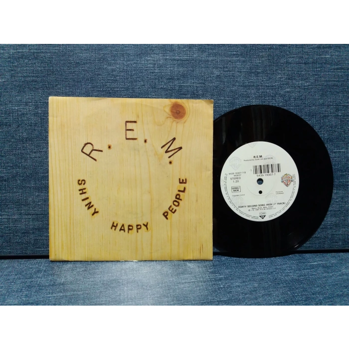 R.E.M SHINY HAPPY PEOPLE - FORTY SECOND SONG