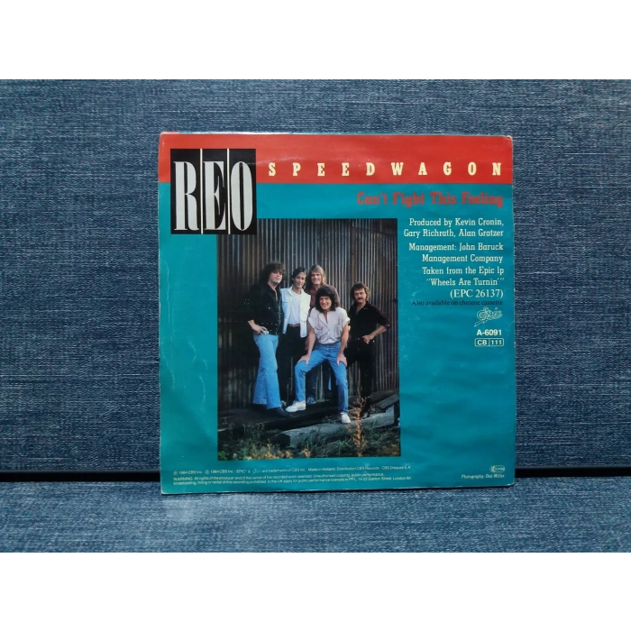 REO SPEEDVAGON CANT FIGHT THIS FEELING