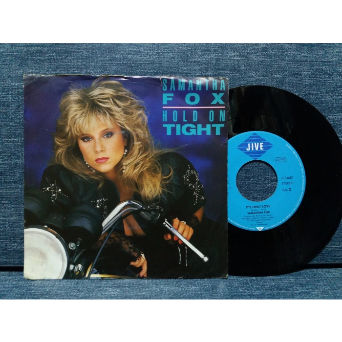 SAMANTHA FOX HOLD ON TONIGHT