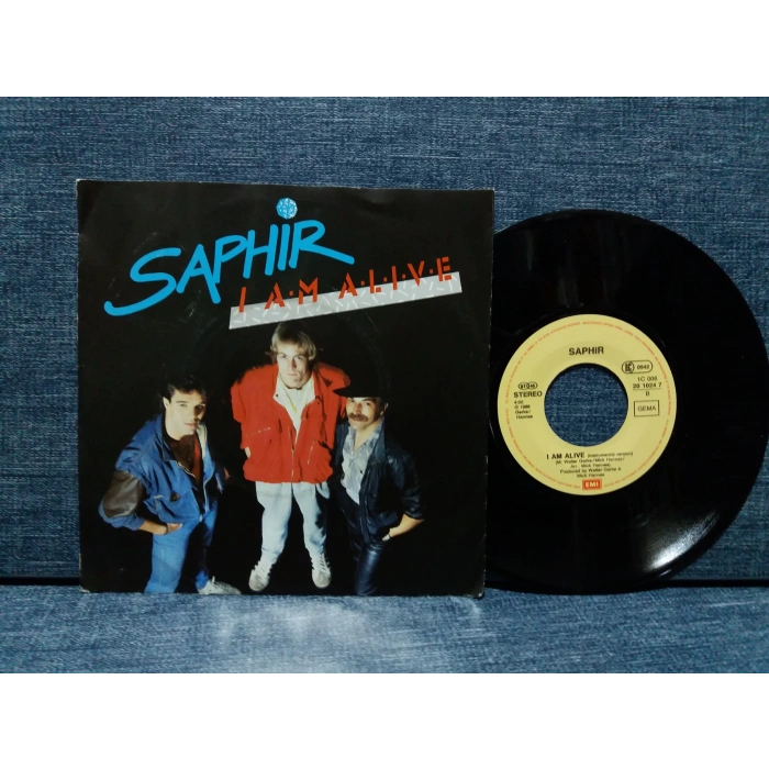 SAPHIR I AM ALIVE