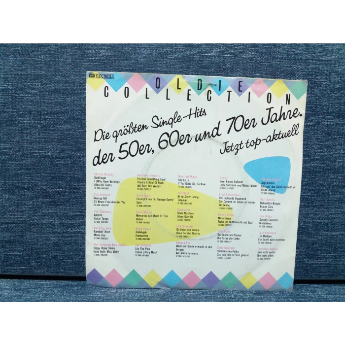 SCAFFOLD LILY THE PINK