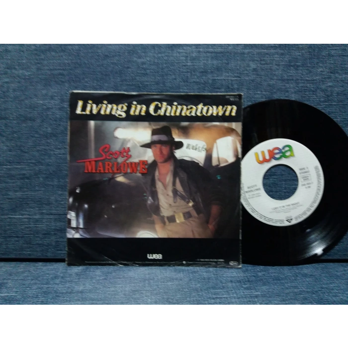 SCOTT MARLOWE LIVING IN CHINATOWN