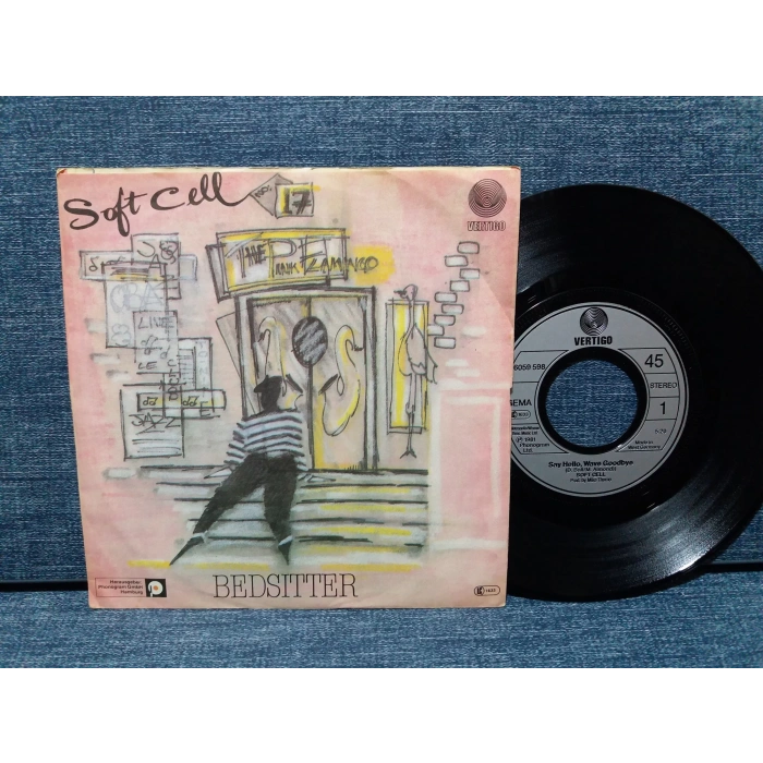 SOFT CELL BEDSITTER
