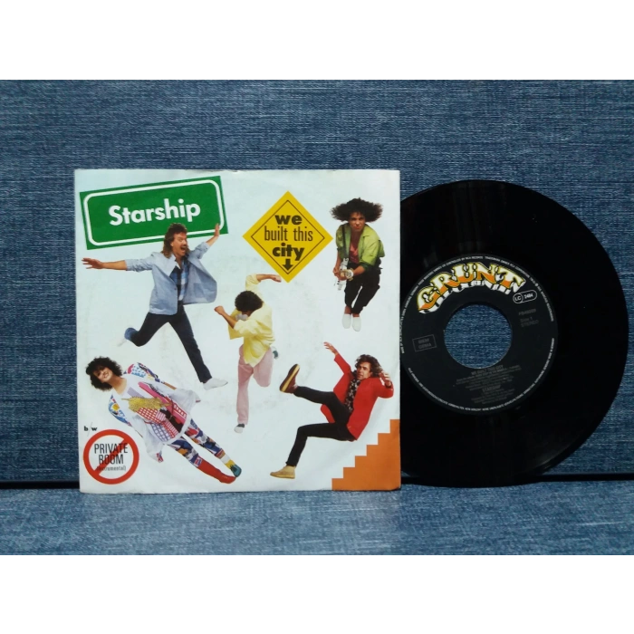 STARSHIP WE BUILT THIS CITY PRIVATE ROOM