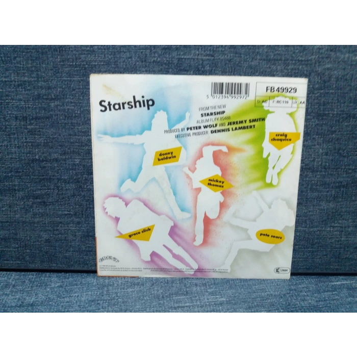 STARSHIP WE BUILT THIS CITY PRIVATE ROOM