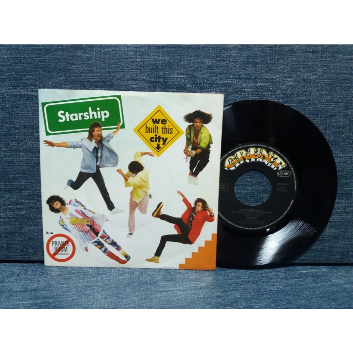 STARSHIP WE BUILT THIS CITY PRIVATE ROOM