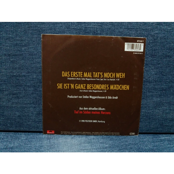 STEFAN WAGGERSHAUSEN & VIKTOR LAZLO