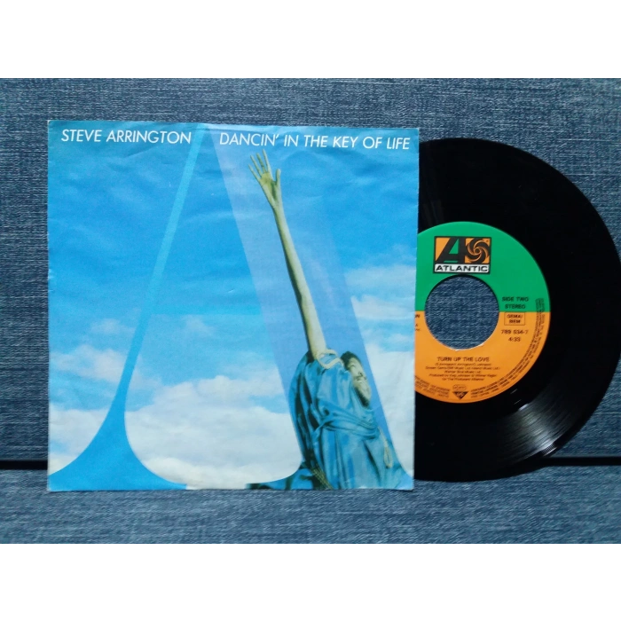 STEVE ARRINGTON DANCIN IN THE KEY OF LIFE