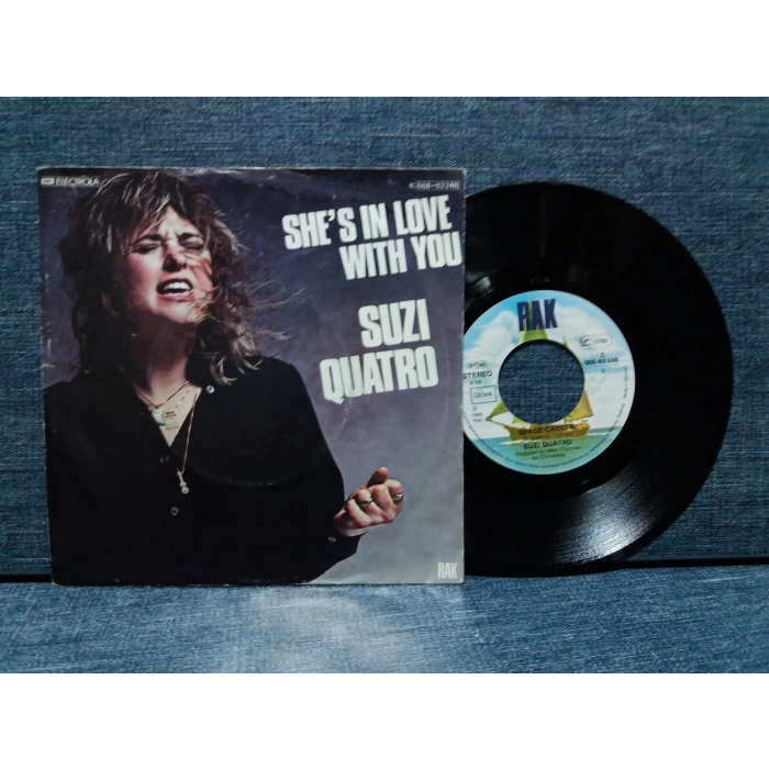 SUZI QUATRO SHES IN LOVE WITH YOU