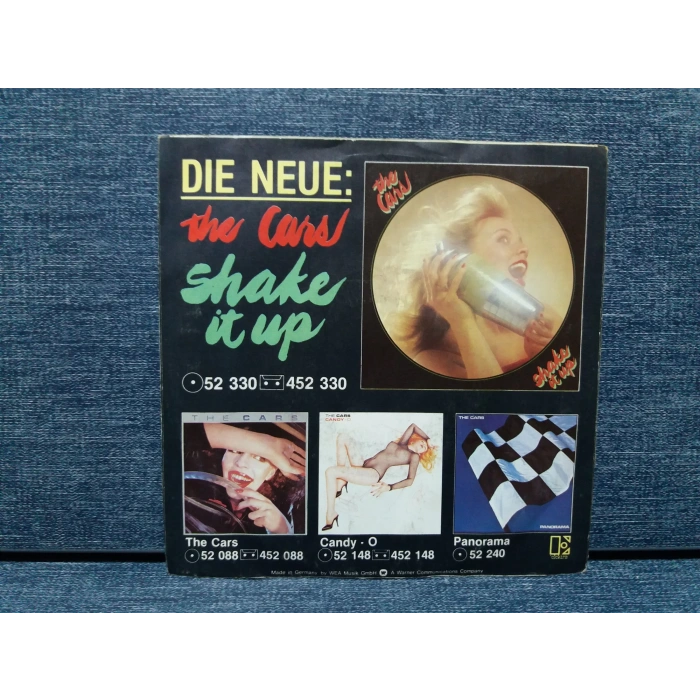 THE CARS SHAKE IT UP