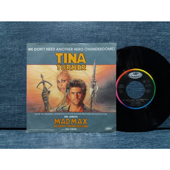 TINA TURNER MAD MAX THUNDERDOME