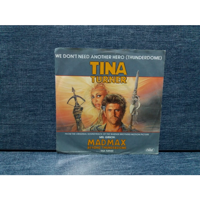 TINA TURNER MAD MAX THUNDERDOME