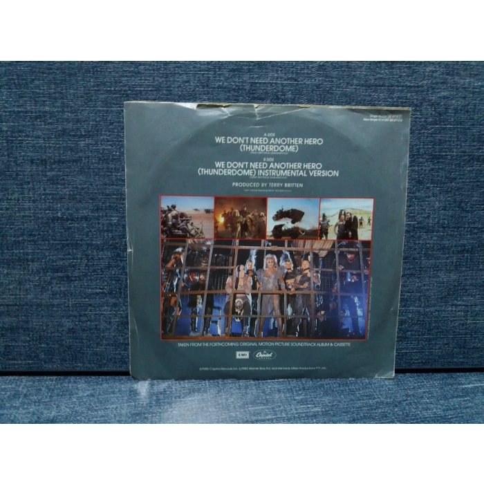 TINA TURNER MAD MAX THUNDERDOME MEL GIBSON