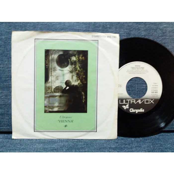 ULTRAVOX VIENNA