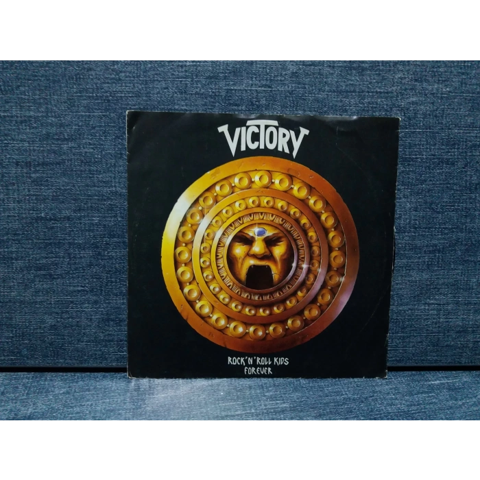 VICTORY ROCK N ROLL KIDS FOREVER