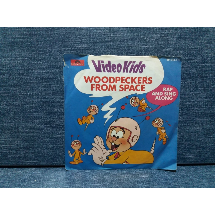 VIDEO KIDS WOODPECKERS FROM SPACE