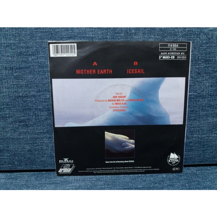 VISION FIELDS MOTHER EARTH