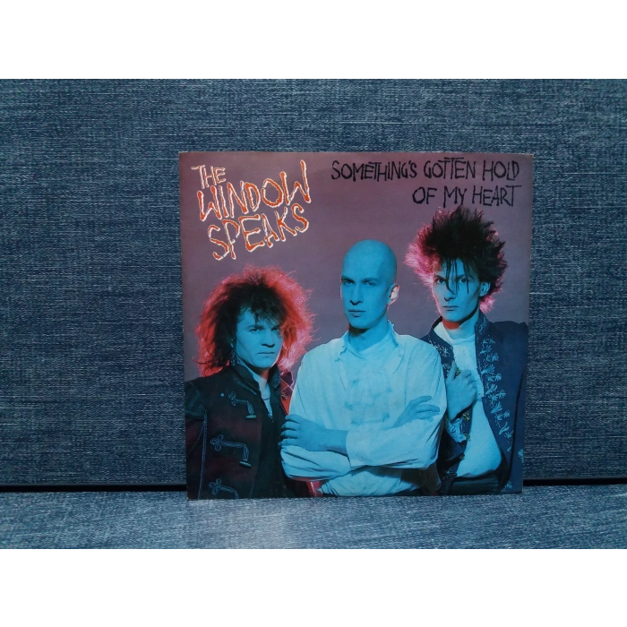 WINDOW SPEAKS SOMETHINGS GOTTEN - JERUSALEM