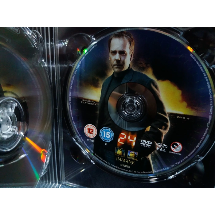 24 TWENTY FOUR BOX SET 7 DVD FİLM (İNGİLİZCE)