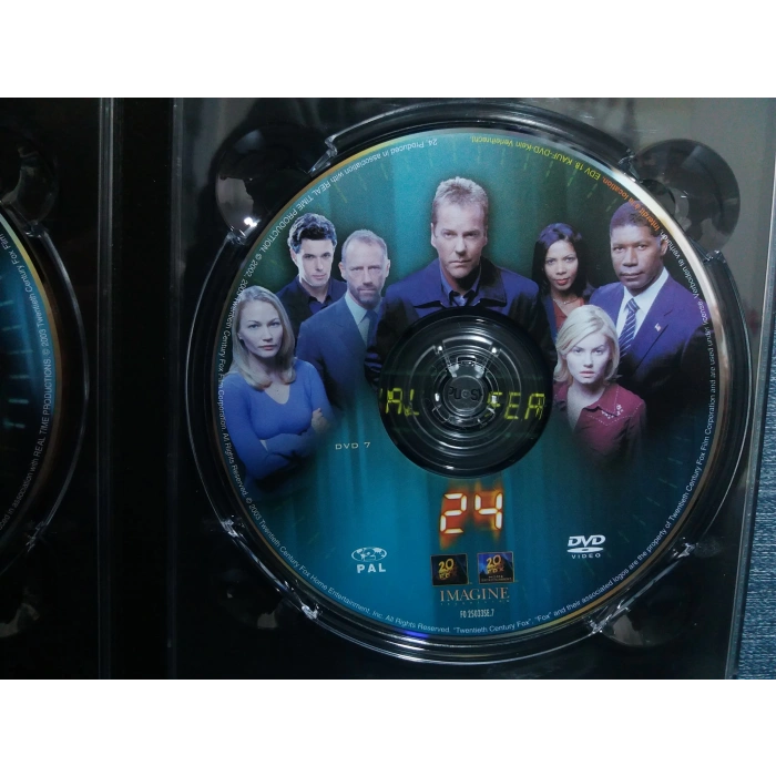 24 TWENTY FOUR SEASON TWO DVD BOX (İNGİLİZCE-7 DISK)