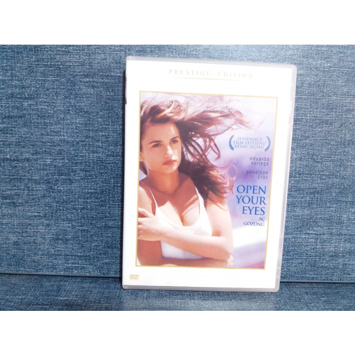 AÇ GÖZÜNÜ  DVD FİLM