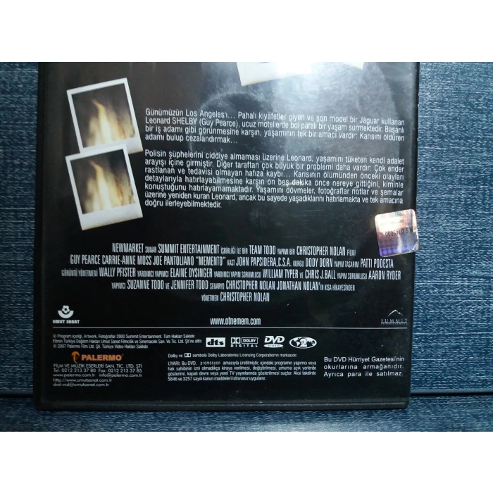 AKIL DEFTERİ MEMENTO DVD FİLM (İnce Kutu)
